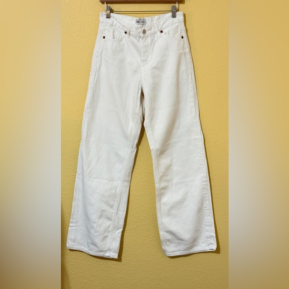 Zara White Straight Leg Jeans Women’s Size 4 Cotton Denim Pants - Picture 1 of 5
